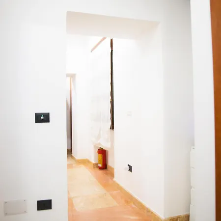 El Diez Guest house