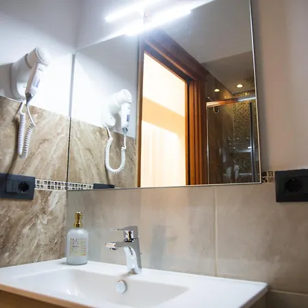 El Diez 4* نابولي