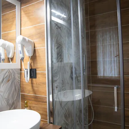El Diez Guest house Naples