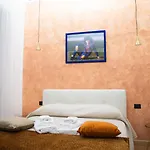 El Diez Konukevi Napoli