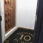 Konukevi El Diez 4*